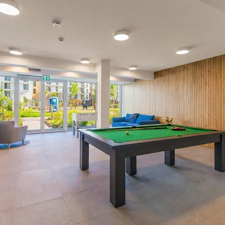 Baltyk Jastrzebia Gora, Sun & Snow *