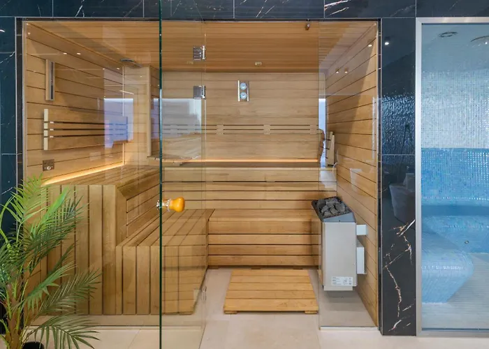 Baltyk Jastrzebia Gora, Sun & Snow *