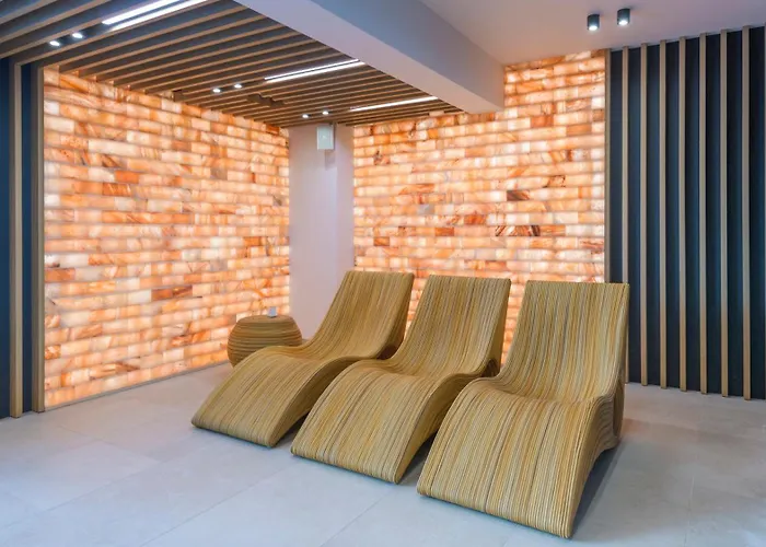 Baltyk Jastrzebia Gora, Sun & Snow *